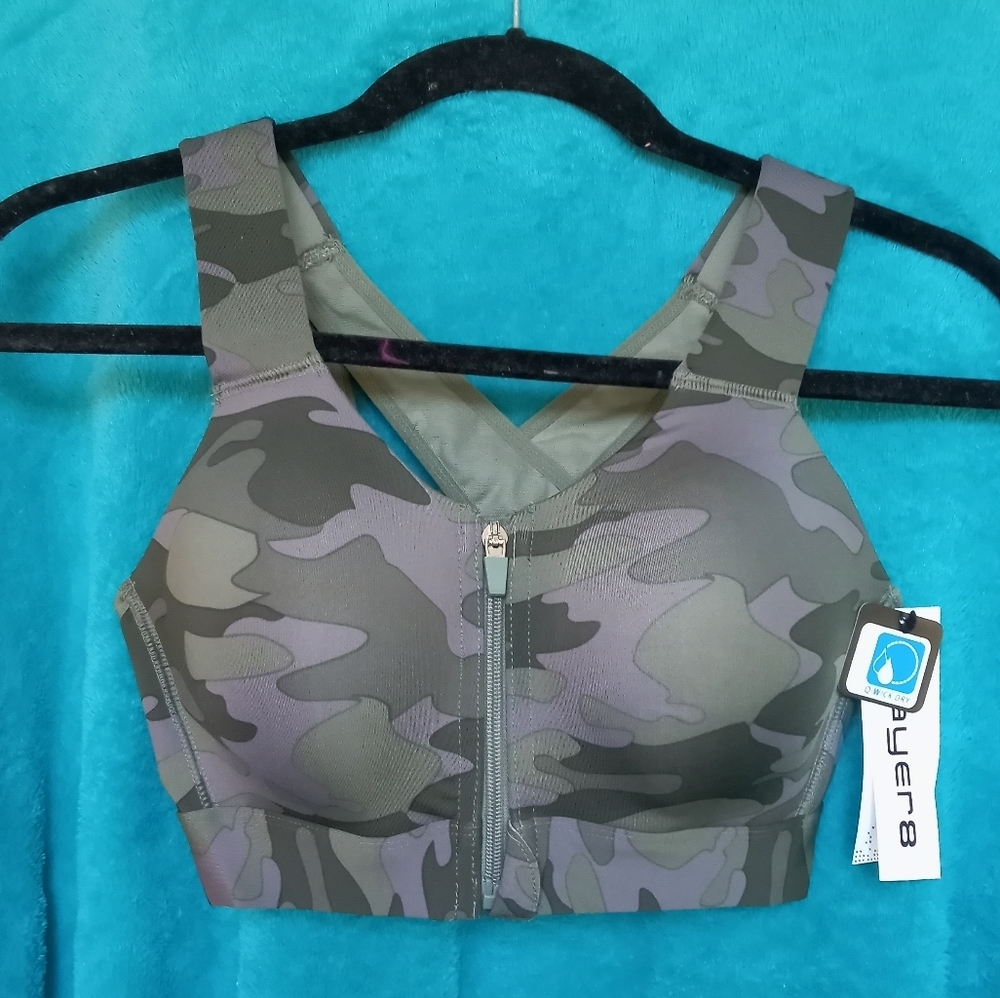 NWT Layer 8 Camo Sports Bra